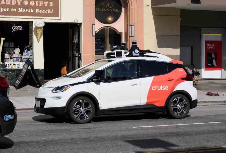 Taxi guidato da intelligenza artificiale