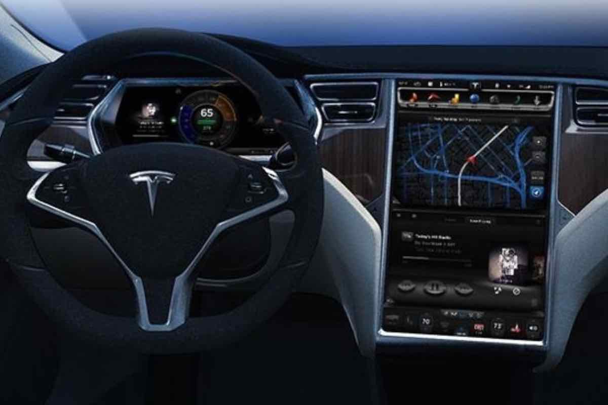 Interno Tesla
