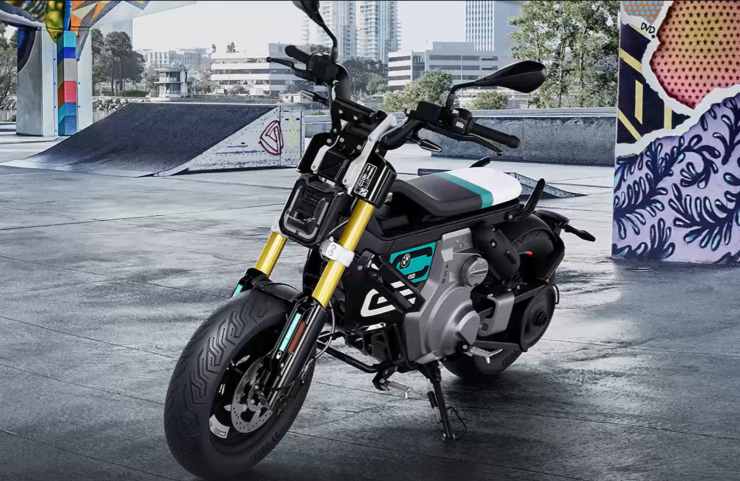 BMW CE 02, la nuova moto