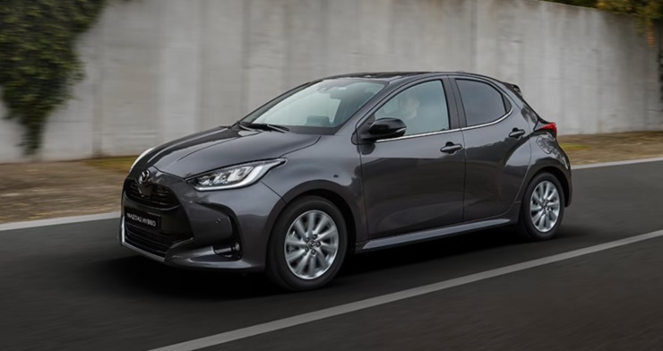 Mazda2 Hybrid, grande novità