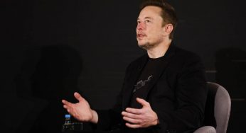 Elon Musk pronto a cambiare il mondo, che novità sulle sue Tesla: “Capirà le leggi dell’universo”