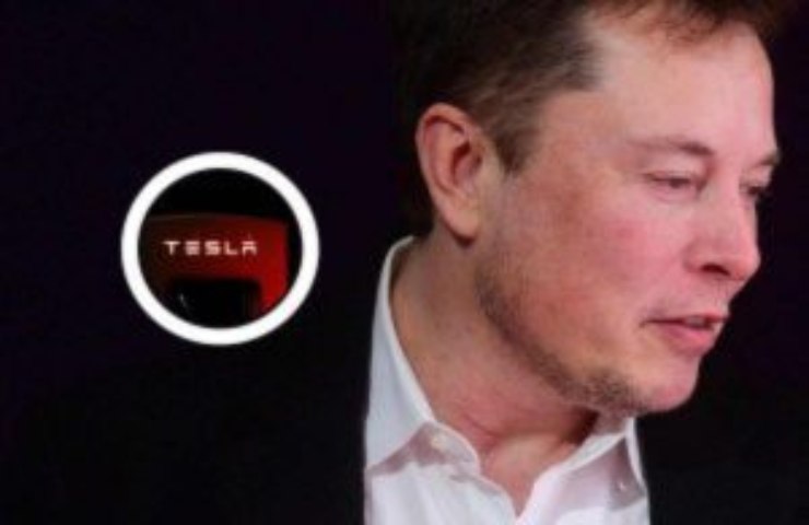 Tesla, la rivolta dei clienti