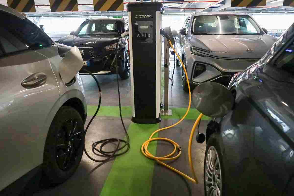 Batterie CATL CIIC rivoluzionano auto elettriche