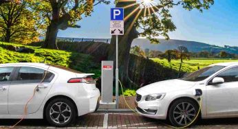 Auto elettrica, potenza gratis: il cambiamento che ci voleva, entusiasmo totale